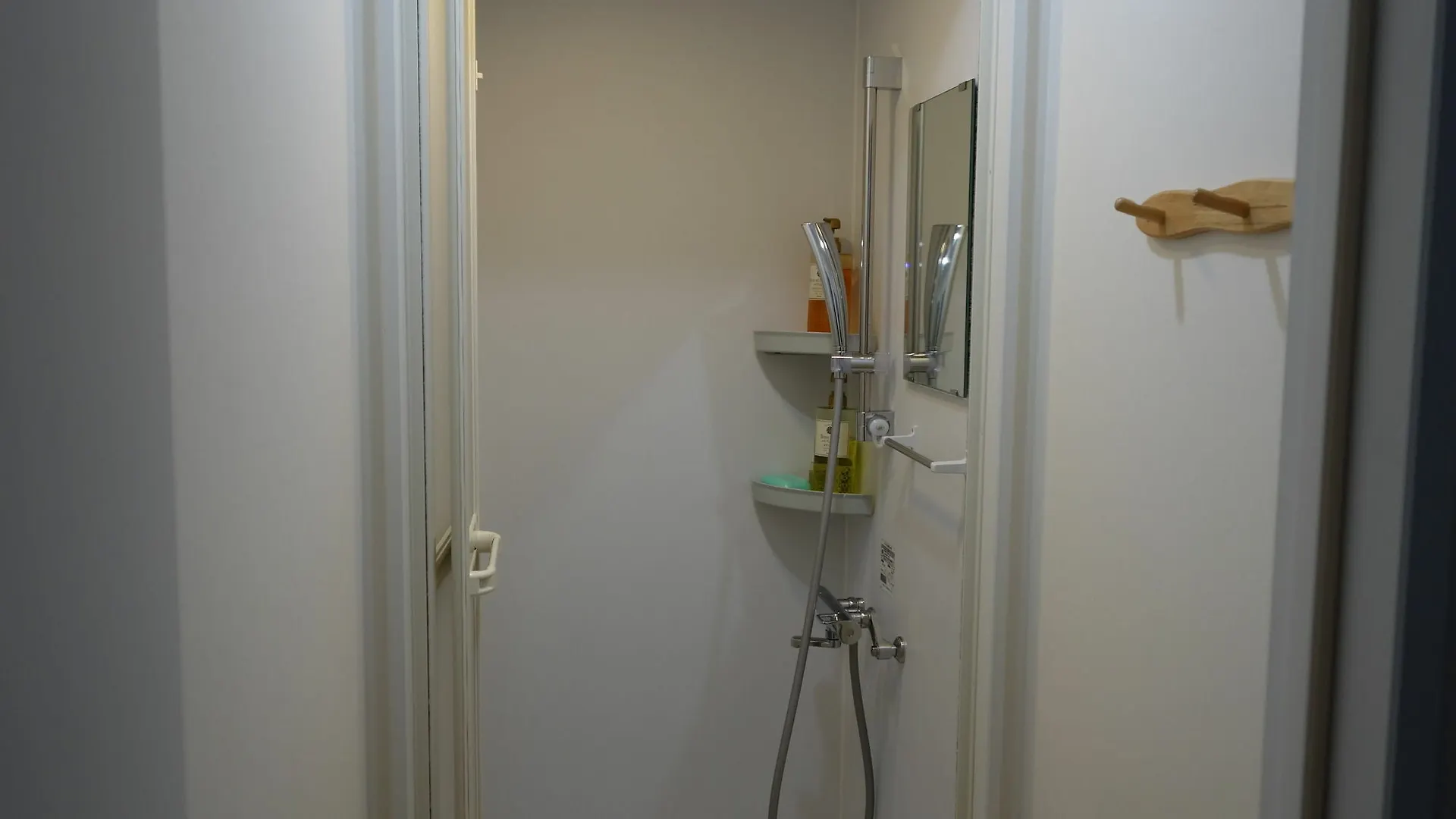 Guesthouse Wind Villa Kyoto